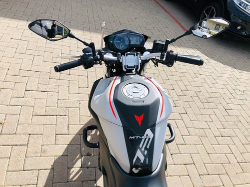 Imagem 6 de 11 de Yamaha Mt-03 300 Abs