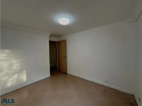 Apartamento En Lalinde Con Generosa Terraza(mls#256169)