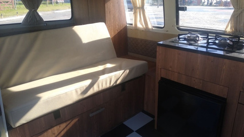 Imagem 7 de 14 de Kombi Motorhome , Teto Solar/elevado