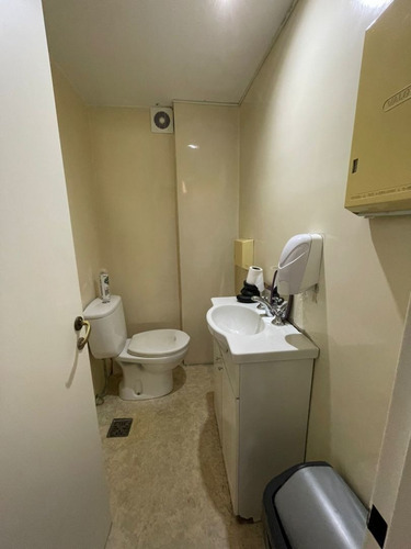 Imagen 28 de 30 de Alq Comercial - Casa Con 10 Oficinas, 3 Plantas - Saavedra