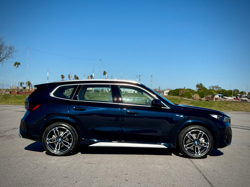 BMW Ix1 Bmw Ix1 Xdrive30L M Sport