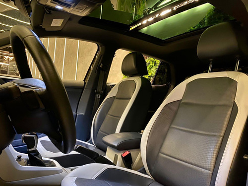Imagem 6 de 12 de Volkswagen T-cross T-cross Highline 1.4 Tsi Flex 16v 5p Aut