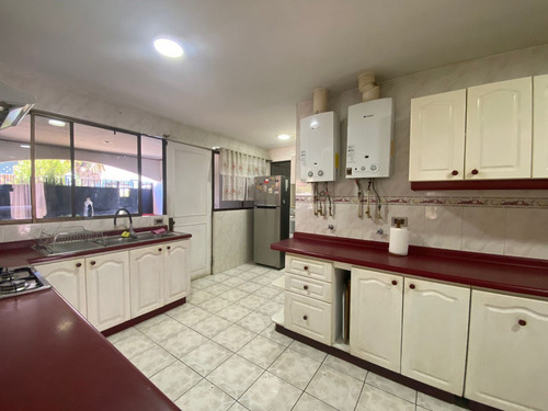 Casa En Venta, Condominio Puerta Del Alba, Machalí.