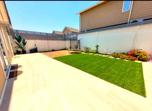 Se Vende Casa 4d 3b 3 Est, Ubicado En Buin