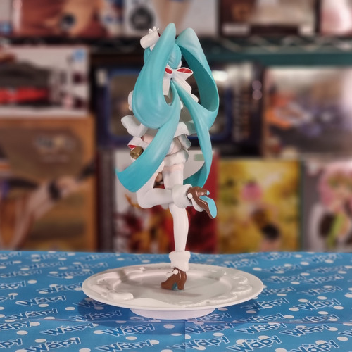 Figura Anime Vocaloid: Hatsune Miku Sweets Sweets Series (Usado)