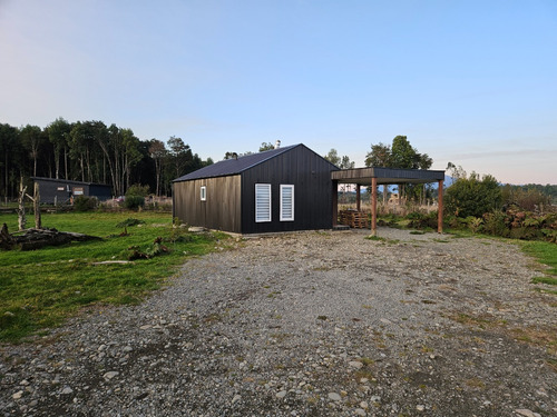 Dos Casas Regularizadas En Parcela De 5000 Mt2