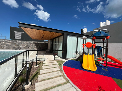 Venta - Housing Duplex 2 Dormitorio 3 Baños - Pileta En Nobu