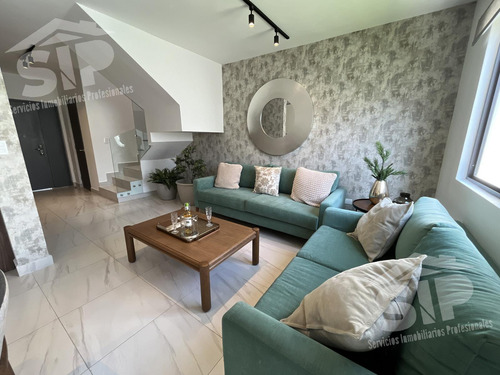 Casa En Venta En Domini0 Cumbres García