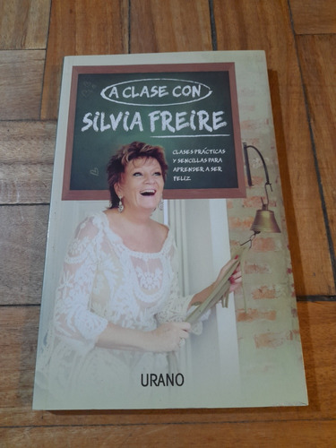 A Clase Con Silvia Freire