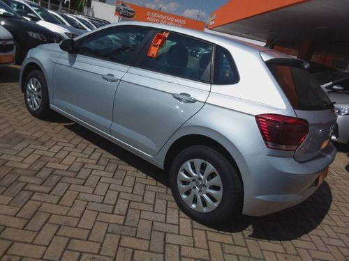 Volkswagen Polo 1.0 Mpi Total Flex Manual