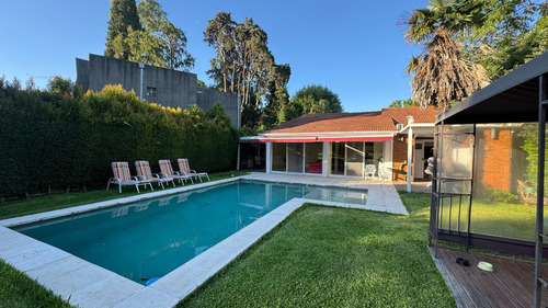 Casa En Alquiler - Barrio Cerrado Club El Carmen