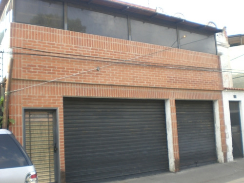 Venta De Casa Comercial En Los Rosales