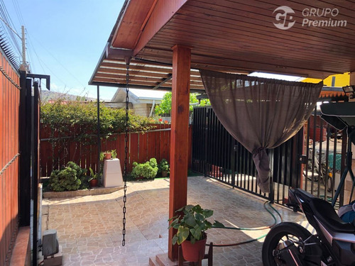 Casa En Venta 87 M2 / 208 M2, Patio, 3 Est. Villa Chena.