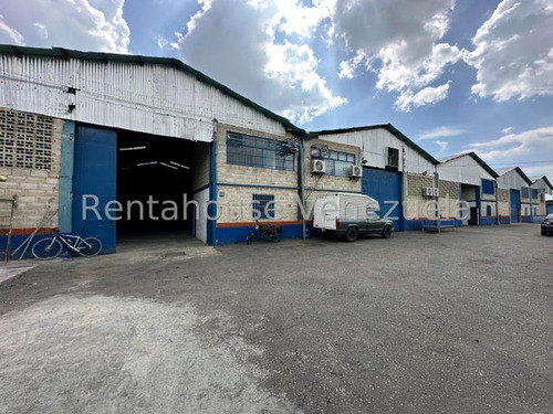 Gjg Vende Galpon En La Providencia Avenida Casanova Godoy E Intercomunal 25-7396