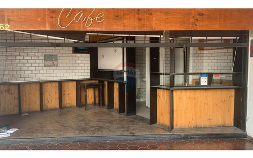 ¡exclusivo Local Comercial En Las Condes!