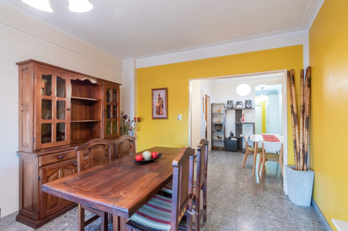 Imagen 4 de 26 de Venta Dpto 3 Amb C/balcon En Pompeya. Pura Luz!