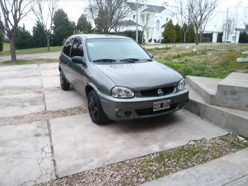 Corsa 1.6 3p 2008