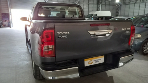Toyota Hilux 2.8 Cd Srv 177cv 4x4 At 2018