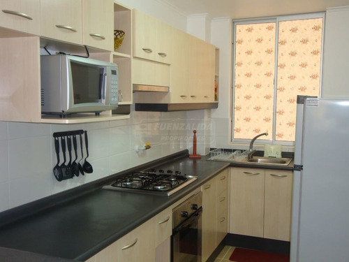 Departamento En Venta De 2 Dorm. En La Serena
