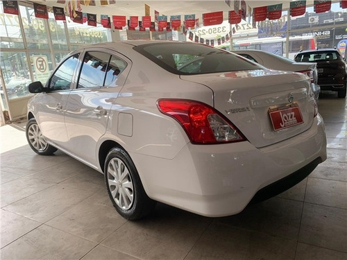 Nissan Versa 1.6 16v Flexstart S 4p Manual