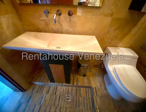 César Bullones Vende Regio Apartamento En Tiuna Park, Zona Exclusiva Del Este, Lara 25-8310