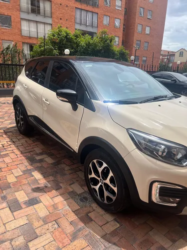Renault Captur 2.0 Intens Automática