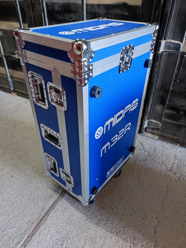Flight Case Estuche Midas M32 R Hardcase