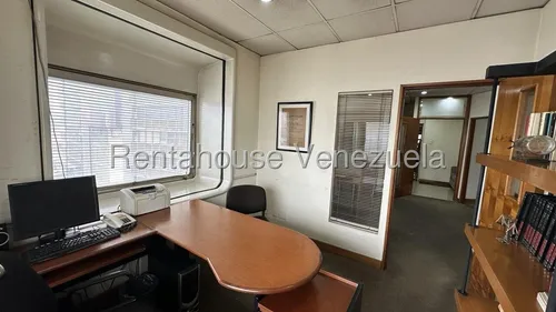 Oficina En Venta El Recreo