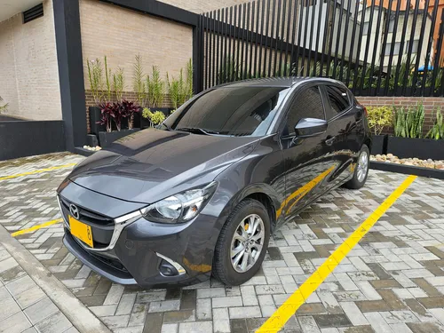 Mazda 2 Touring