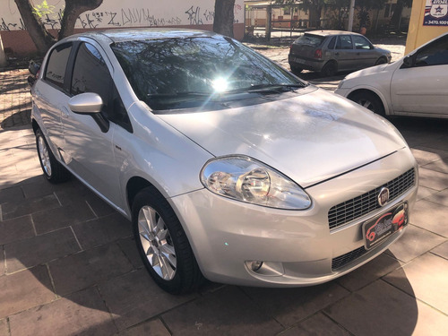 Fiat Punto 1.6 Essence 16v Flex 4p Manual