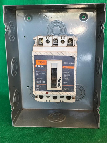 Interruptor Termomagnetico Federal 3x30amp $1,710 Cod. 165 (Usado)