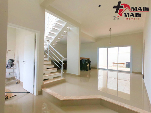 Imagem 7 de 15 de Le Village Valinhos Casa Esquina 3 Suítes E Escritório - Casalevill