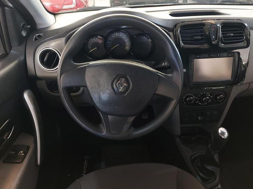 Renault Logan Expr 16 M