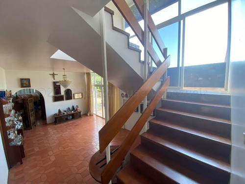 Imagen 3 de 21 de Hermosa Casa En Venta Colinas De Bello Monte Mls #21-21900