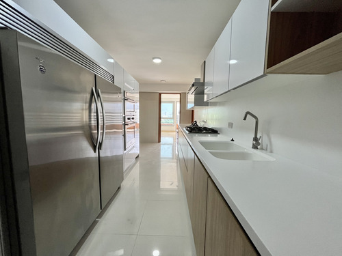 Apartamento Alquiler / Venta Lomas De Las Mercedes, Vista Al Ávila