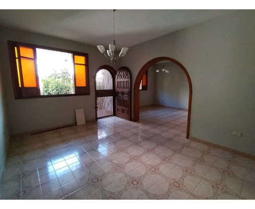 Casa En Venta, Valencia, Urb Trigaleña Em-8370321