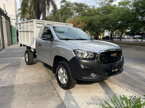 Nissan Estaquitas