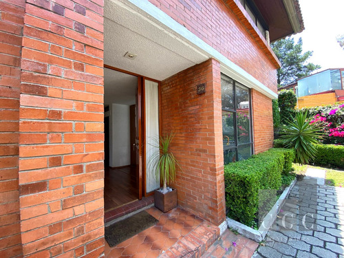 Imagen 21 de 23 de Una Casa Ideal Para Quienes Buscan Practicidad Y Seguridad C
