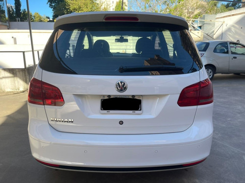 Volkswagen Suran 1.6 Highline 101cv 2013