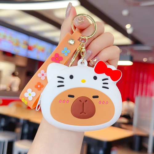 Monedero De Silicona Capibara Personajes Sanrio