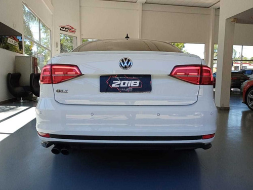 Volkswagen Vento 2.0 Tsi Gli Dsg - Car Cash