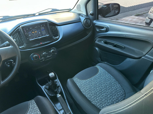 Fiat Uno 1.0 Attractive Flex 5p