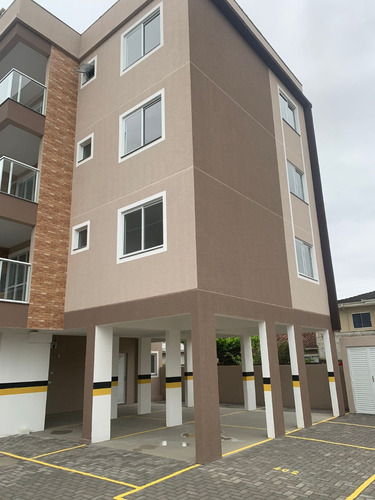 Vende Apartamento De 3 Quartos, Com 1 Suíte E 2 Vagas De Garagens Cobertas