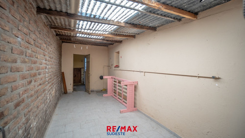 Imagen 12 de 17 de Venta Casa 3 Ambientes. Calle Punta Alta 1600