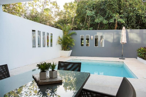 Imagen 13 de 15 de Casa En Venta En Playa Del Carmen
