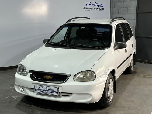 Imagen 2 de 11 de Chevrolet Corsa Wagon - Nueva - Permuto Financio