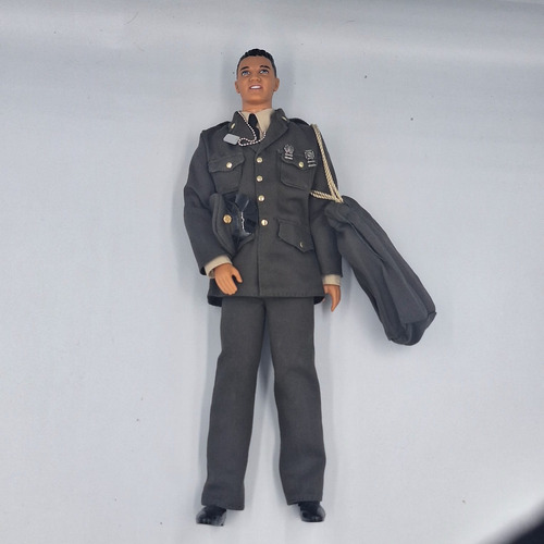 Barbie Ken Elvis Presley Militar Collector Antigo Cantor (Usado)