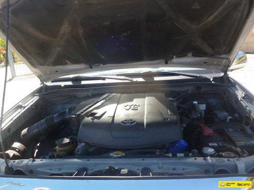 Toyota Fortuner 4x4