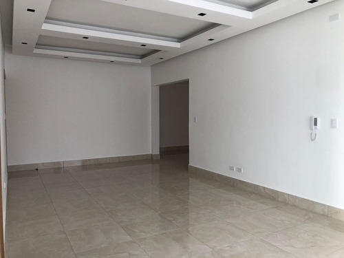 Excelente Apartamento En Renacimiento