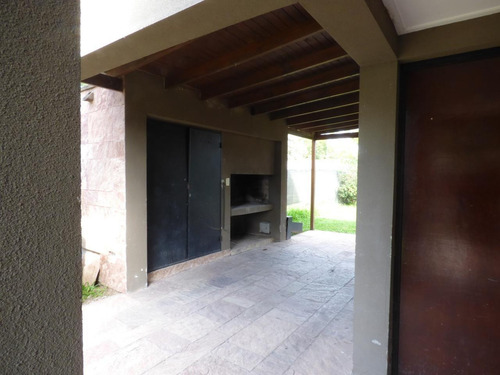 Imagen 16 de 24 de Casa En Venta En City Bell Calle 467 Esq 30 - Dacal Bienes Raices